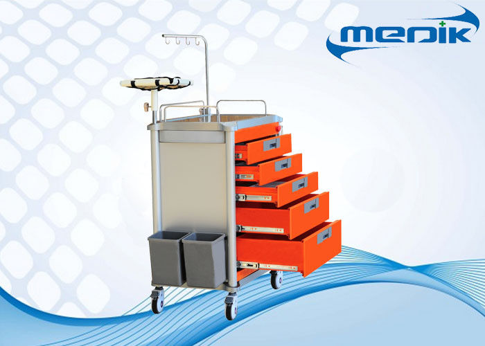 Cztery aluminiowe kolumny awaryjnego wózka medycznego z centralną blokadą szuflady