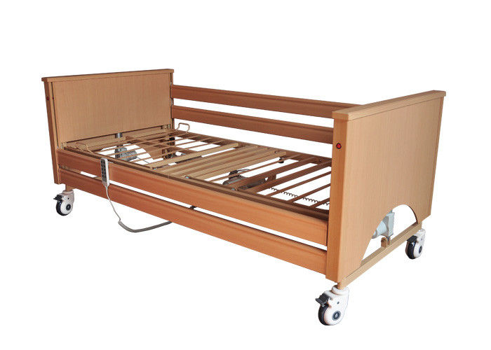 Działanie elektryczne Drewniane profilowanie Care Bed for Retirement Home